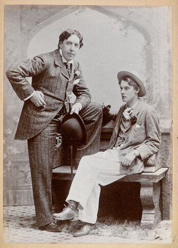 Oscar Wilde Alfred Douglasekin, 1983an.