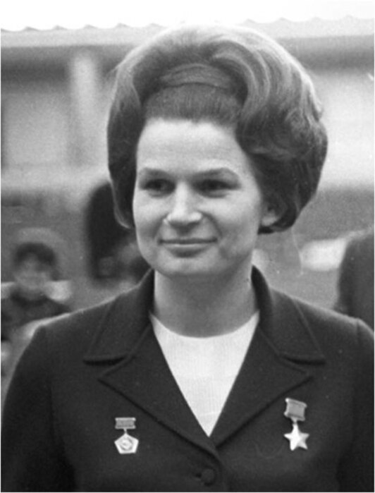 Valentina Terexkova, espaziora bidaiatu zuen lehen emakumea.