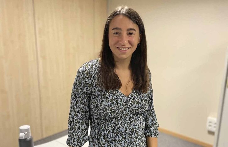Laura Zabala doktorea, irudian.