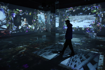 La propuesta consiste en sumergirse en la inteligencia artificial. 