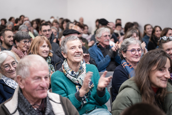 Hilaren 22ko Ainhoako saioko publikoa. 