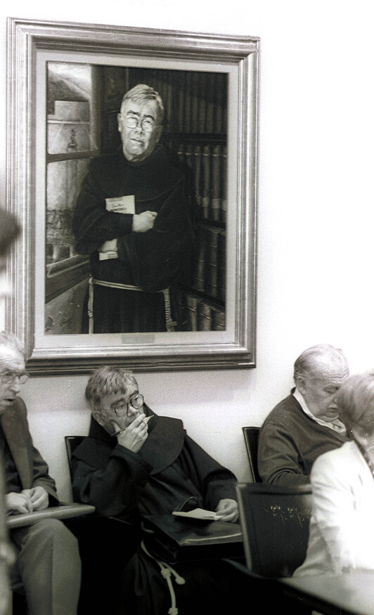 Aita Villasante, Euskaltzaindiaren bilera batean.