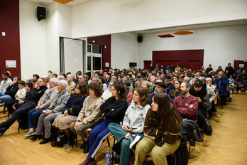 Azaroaren 30ean jendez mukuru bete zen Herriko Gela, Ligin, Xilabaren lehen faseko azken saioa segitzeko.