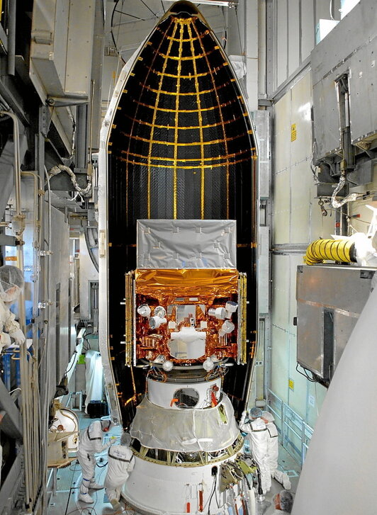 Fermi teleskopioaren instalazio lanak.