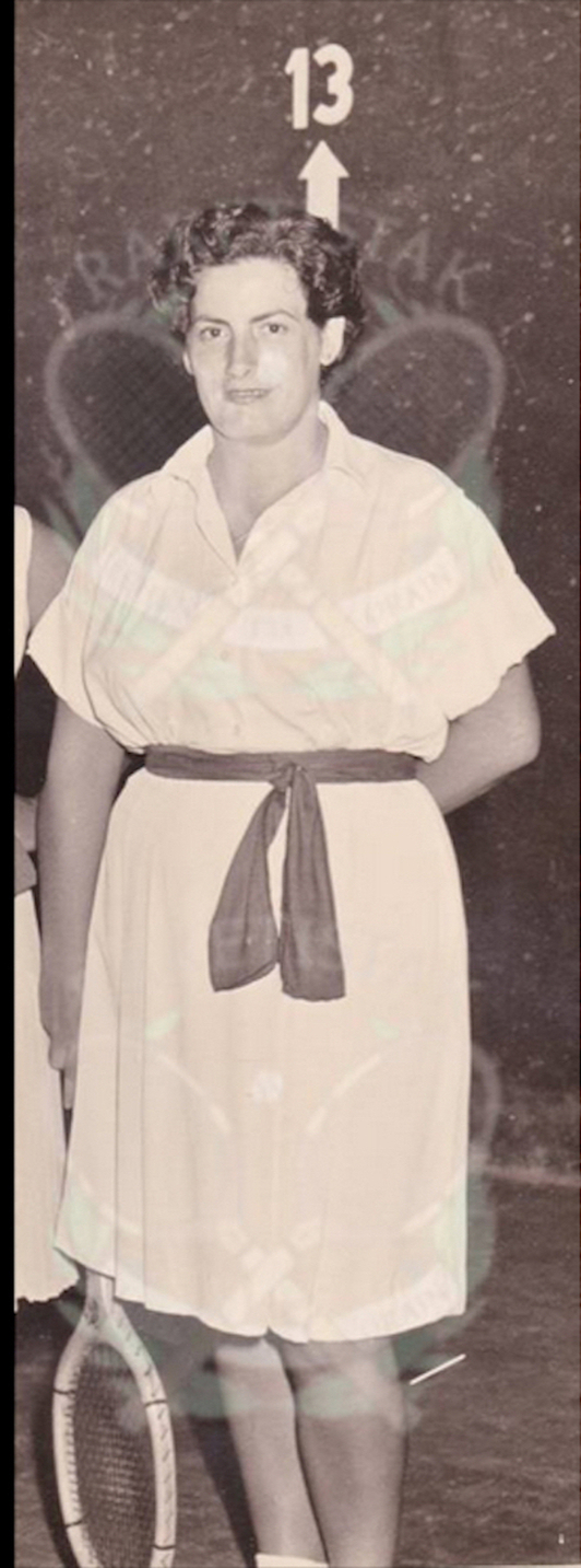 Merecedes Zubikaray, pilotalekuan.