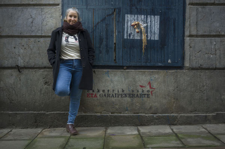 Olatz Dañobeitia ikerlaria, Lekeitioko Emakumeen Etxean.