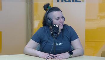 Ane Elordi Korrikako koordinatzailea Naiz Irratian