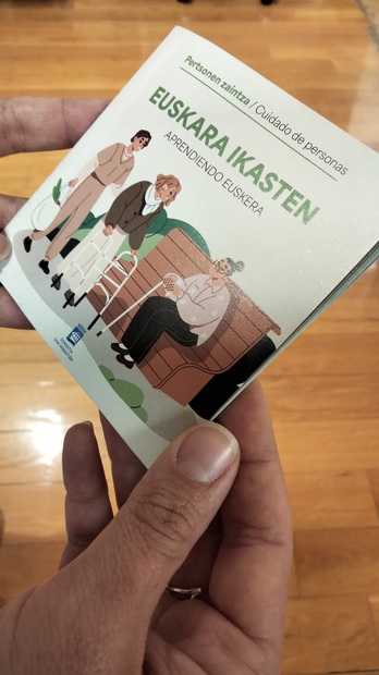 Donostiako Udalak zaintzako langileentzako argitaratutako hiztegia.